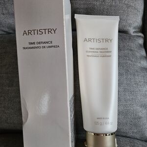 NIB ARTISTRY Time Defiance Cleansing Treatment